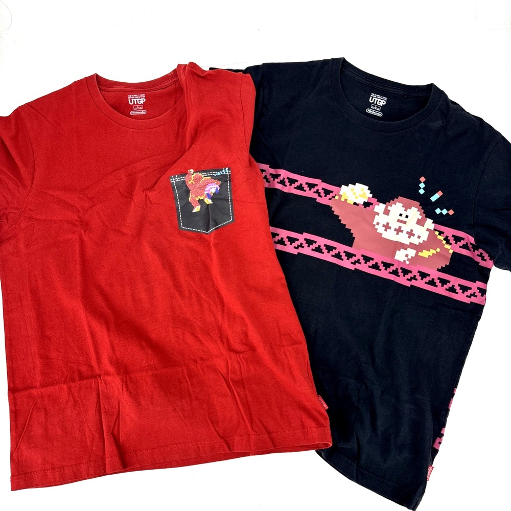 Uniqlo UTGP Nintendo Donkey Kong T-Shirt Lot Mens Large Red Black Graphic Tee